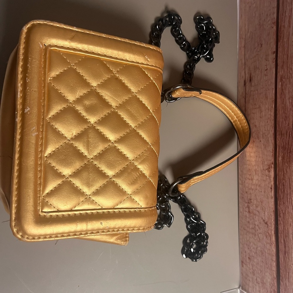 Chic Gold Quilted Handbag